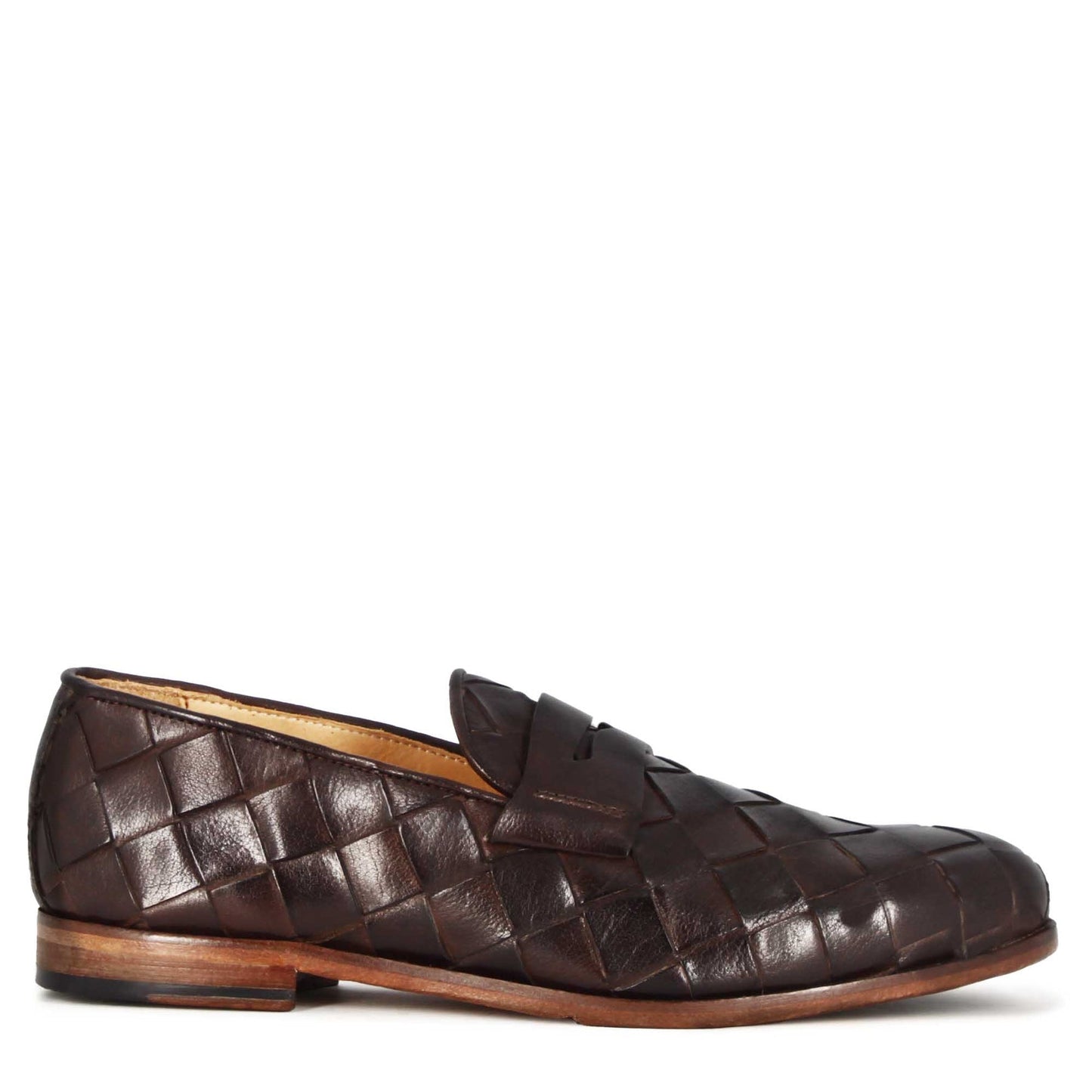 Men's elegant vintage dark brown loafer in woven leather