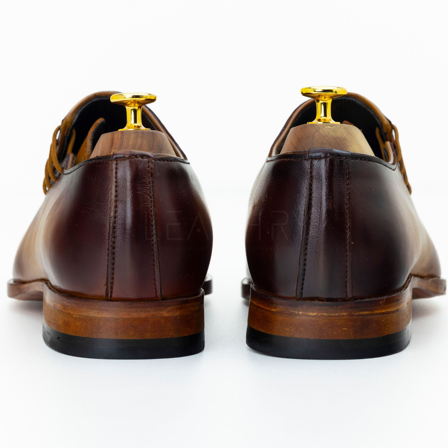 The Hollan | Side Lace Whole Cut Brogue Shoes