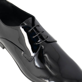 Elegant men's derby in shiny black leather