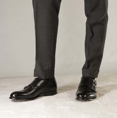 Men's double buckle shoe in black leather