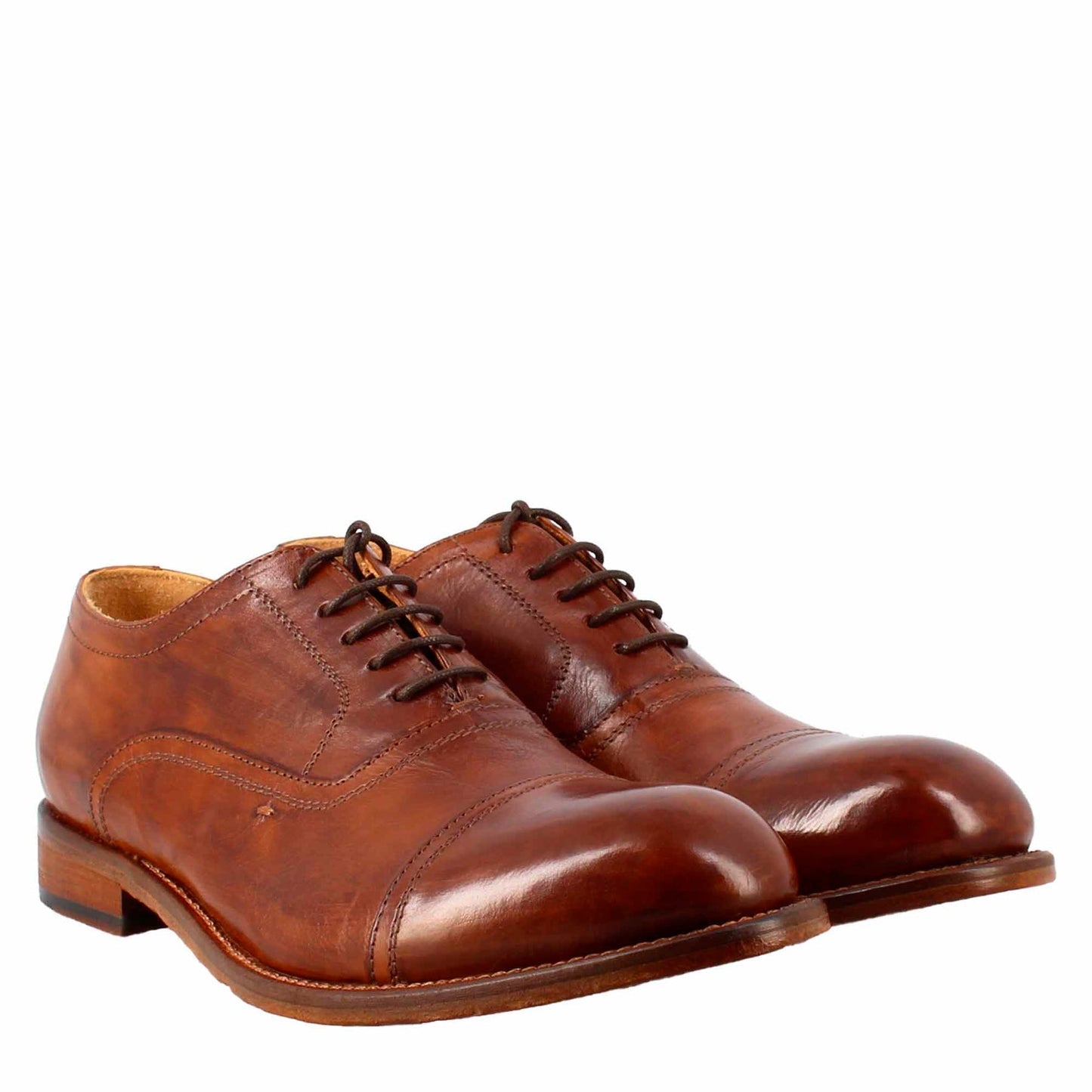 Men's elegant vintage brown oxford shoe in leather